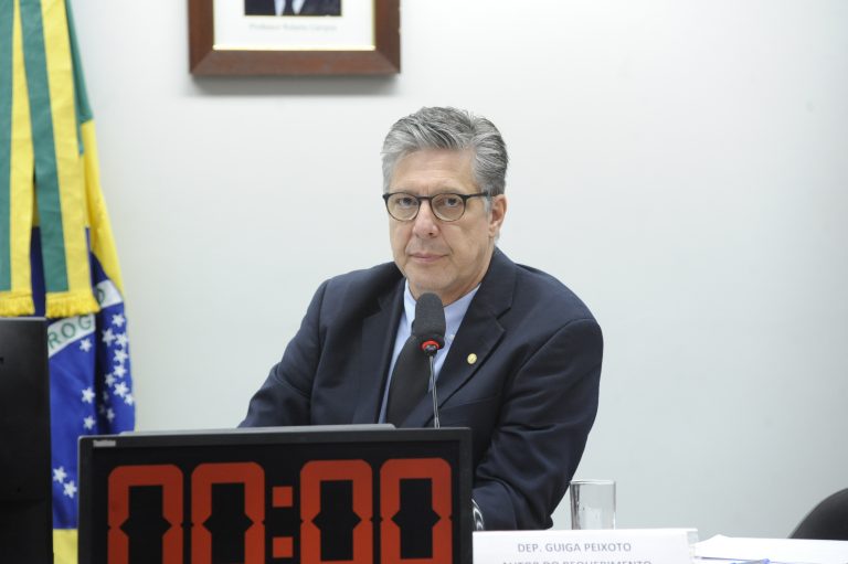 O deputado Guiga Peixoto