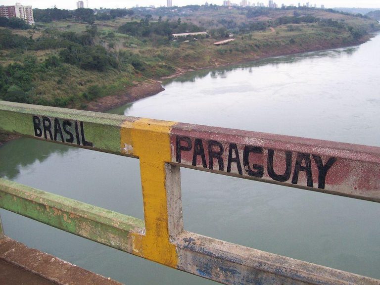 Relações Exteriores - mercosul - fronteira Brasil Paraguai