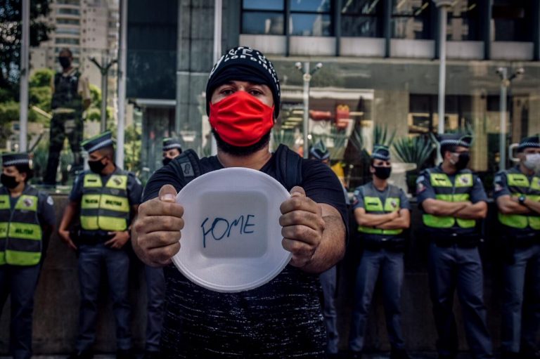 Direitos Humanos - geral - negros - Ato do movimento “Coalizão Negra” por direito ao auxílio emergencial e vacina para todos