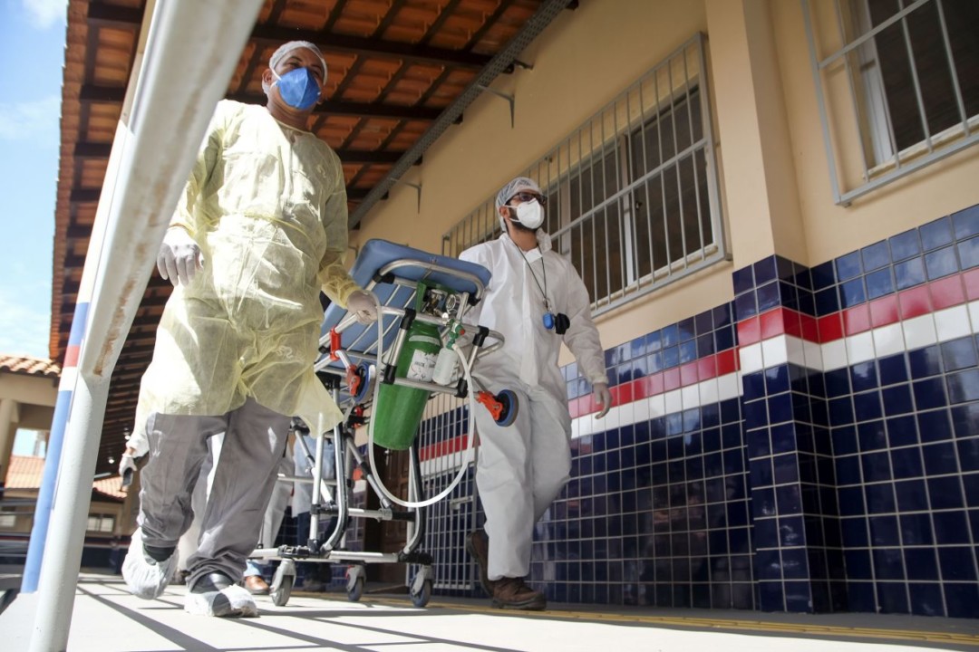 Saúde - coronavírus - pandemia - covid-19 - Primeiros pacientes começam a chegar no Hospital de Campanha de Santarém Saúde - coronavírus - pandemia - covid-19 - Primeiros pacientes começam a chegar no Hospital de Campanha de Santarém