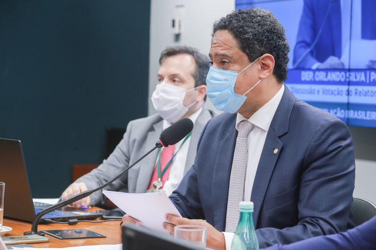 Descrição - Discussão e Votação do Relatório do Relator. Dep. Orlando Silva PCDOB-SP