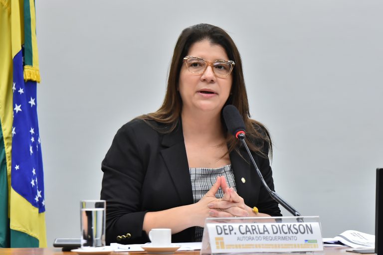 Audiência Pública - Famílias acolhedoras e adoção de crianças e adolescentes (PL 775/2021). dEP. Carla DicksonPROS - RN