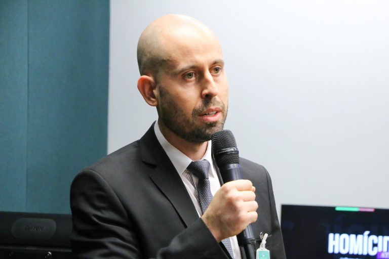 Audiência Pública - Debater questões relacionadas ao crime de homicídio ativo. Guilherme Rodrigues de Sousa - Agente de Polícia Legislativa Câmara dos Deputados