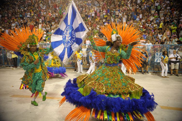 Rio de Janeiro - Beija-flor é a segunda escola a se apresentar no Sambódromo, no Desfile das Campeãs, com o enredo sobre o mineiro Marquês de Sapucaí (Tomaz Silva/Agência Brasil)
