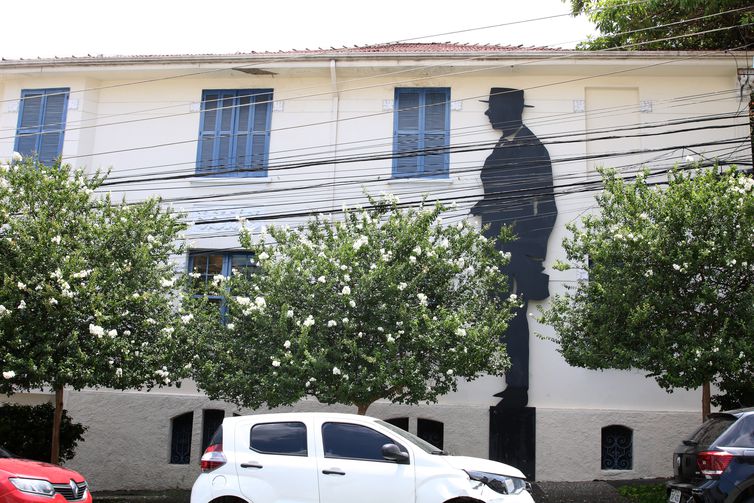 A Casa Mário de Andrade, onde viveu um dos principais escritores e intelectuais do Modernismo, integra a Rede de Museus-Casas Literários de São Paulo.