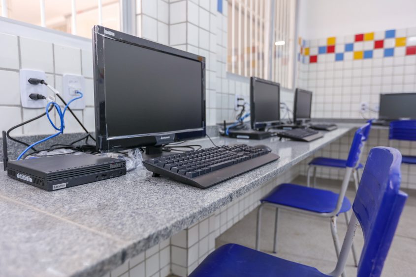 Laborátório de Informática da Escola Hermínio Cardoso. Foto: Itawi Albuquerque/Secom Maceió