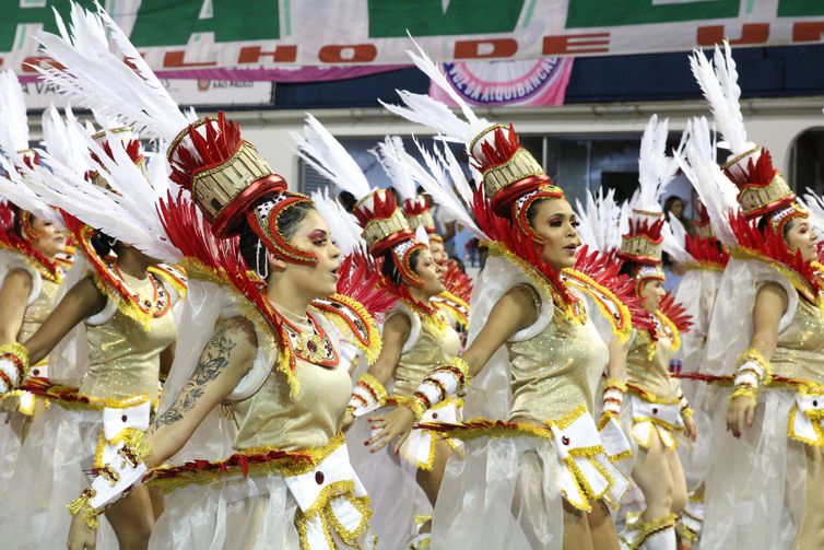 Desfile da Escola de Samba Colorado do Brás, com o enredo Carolina - A Cinderela Negra do Canindé, no sambódromo do Anhembi.