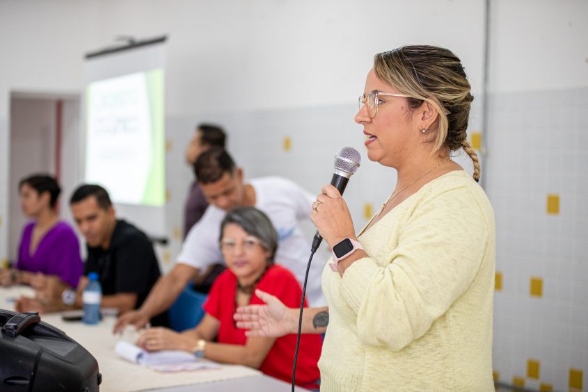 Diretora de Proteção Social Básica, Aline Pedrosa. Foto: Célio Júnior/Secom Maceió
