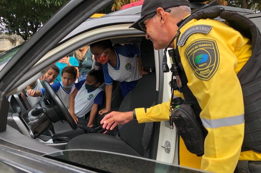 Estudantes conheceram setores da SMTT e participaram de atividades com o setor de Educação. Foto: Ascom SMTT