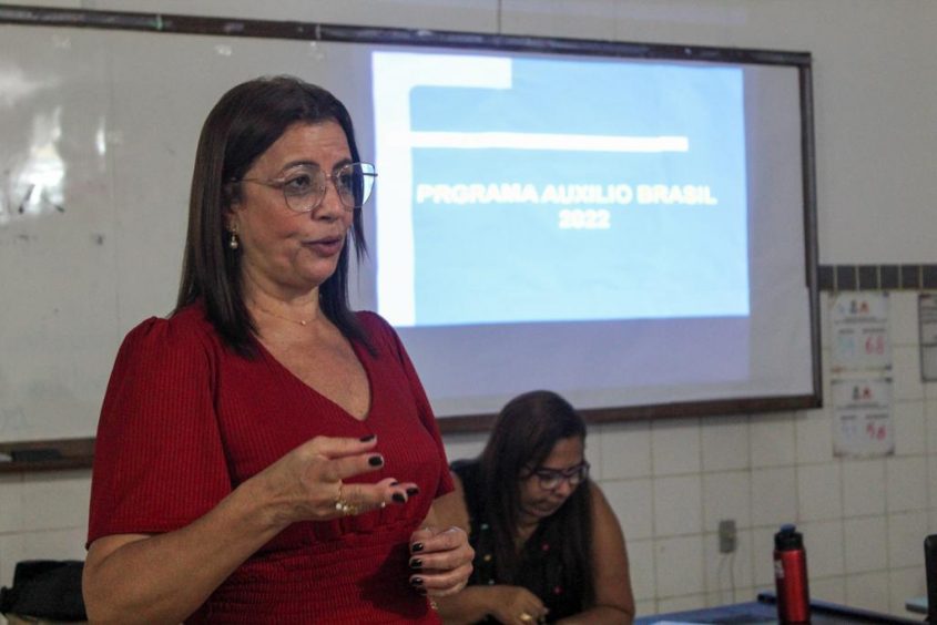 Rita de Cássia falou da importância dessa formação para a rede municipal. Foto: Julita Bittencourt/Ascom Semed