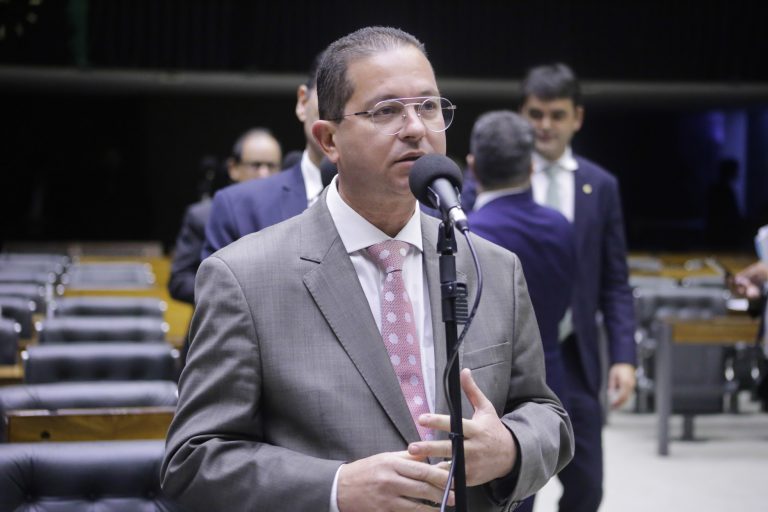 Discussão e votação de propostas. Dep. Alex Santana REPUBLICANOS - BA
