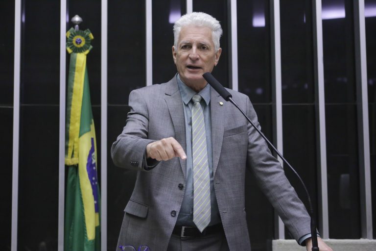Discussão e votação de propostas. Dep. Rogério Correia PT-MG