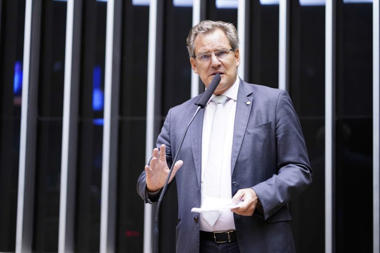 Discussão e votação de propostas. Dep. Alexis Fonteyne NOVO-SP