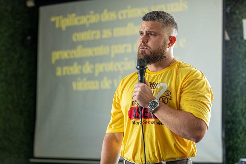 Delegado Thiago Prado falou sobre a tipificação de crimes sexuais contra as mulheres. Foto: Célio Júnior/Secom Maceió