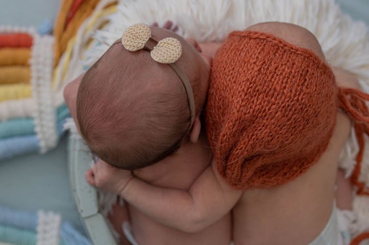 Casais gays podem ter bebês com material genético dos dois pais