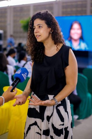 Subsecretária Ministério da Economia e líder do Brasil Pra Ela, Caroline Busatto, destaca oferta de serviços. Foto: Alisson Frazão/Secom Maceió