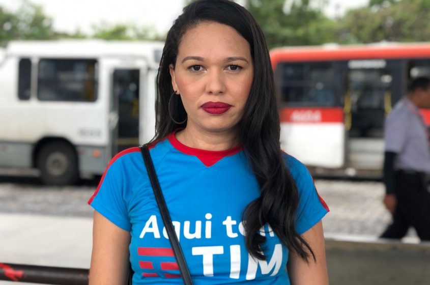 Promotora de vendas, Mirella Cavalcante, destacou importância do Domingo é Livre. Foto: Ascom SMTT