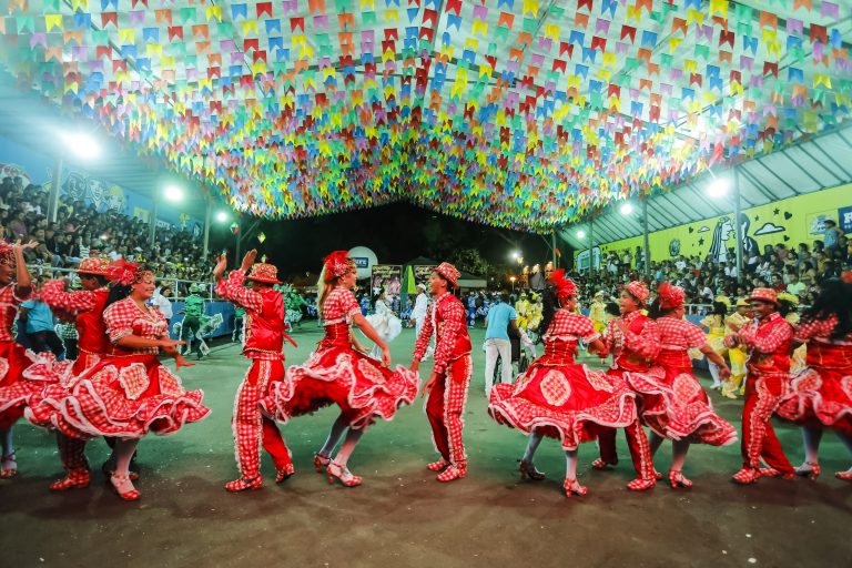 Manifestação de cultura popular em festa junina