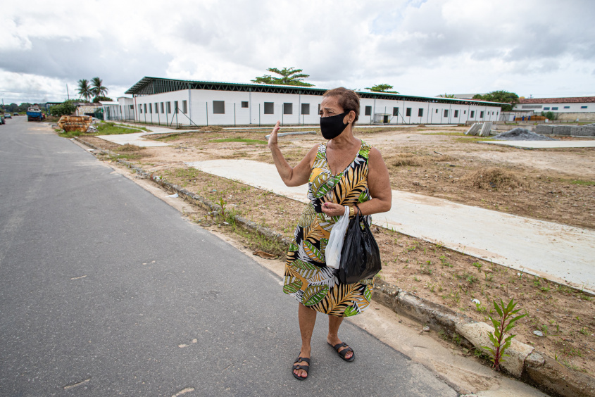 Rosa Lima já vislumbra um bairro muito melhor para se viver. Foto: Célio Júnior / Secom Maceió