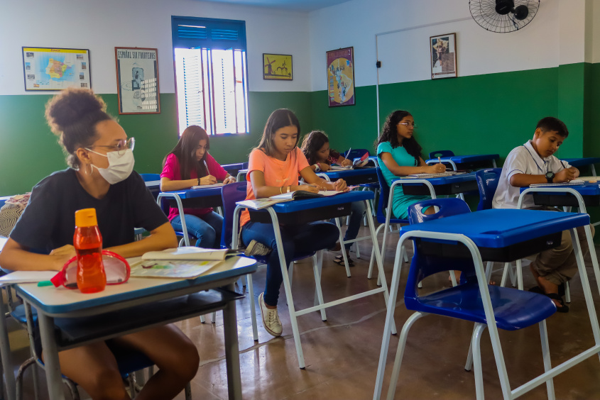 Alunos da turma de espanhol. Foto: Arthur Vieira (estagiário)/Ascom Semed