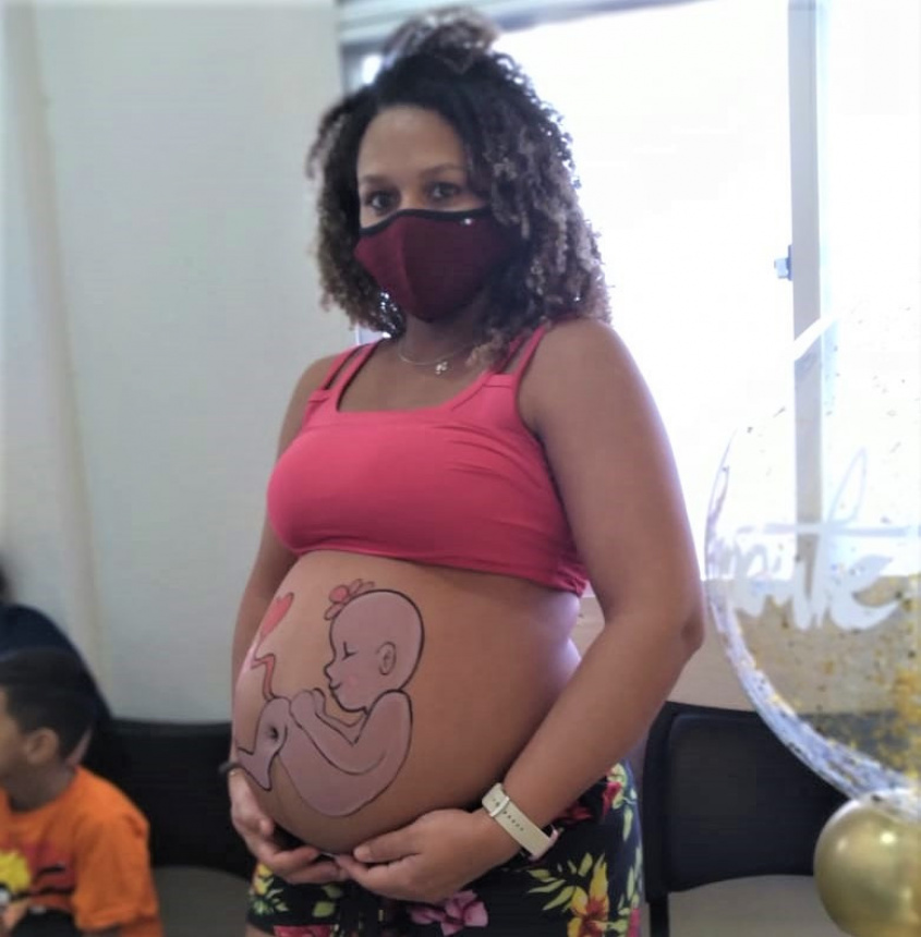 Andréia Gabrielle aguarda ansiosa a chegada de Melissa, no próximo mês. Foto: Ascom SMS