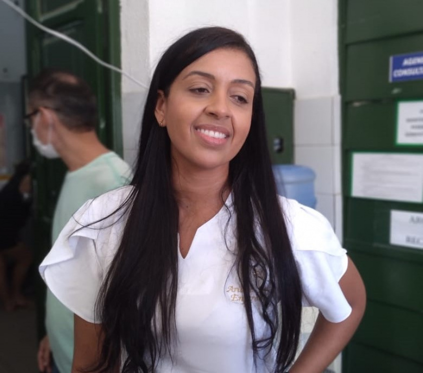 Enfermeira Ariane Souza, que coordena as ações com as gestantes na unidade. Foto: Ascom SMS