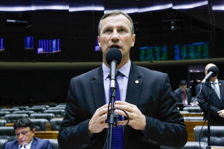 Discussão e votação de propostas. Dep. Sanderson PL - RS