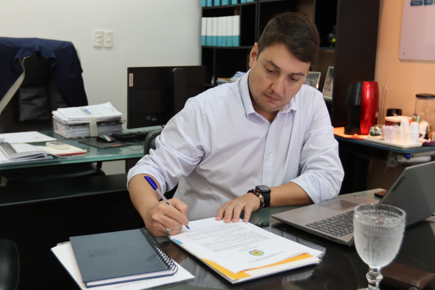 Secretário de Educação, José Neto. Foto: Daniel Marinho