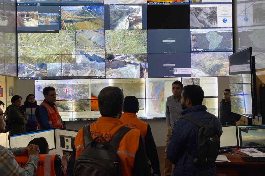 Visita técnica conhece gerenciamento de risco de encostas na Bolívia. Foto: cortesia