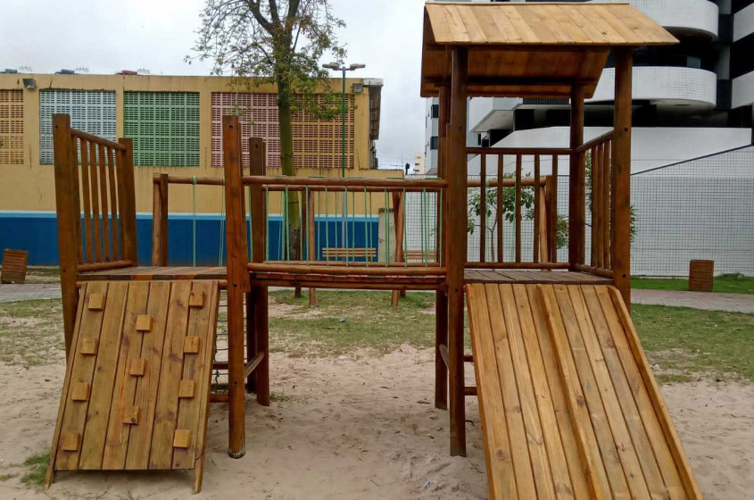 Itens também recebem nova pintura com verniz. Foto: Ascom Sudes
