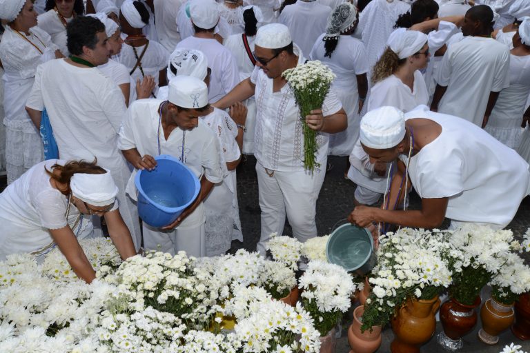 Religião - geral - umbanda candomblé matriz africana culto afro