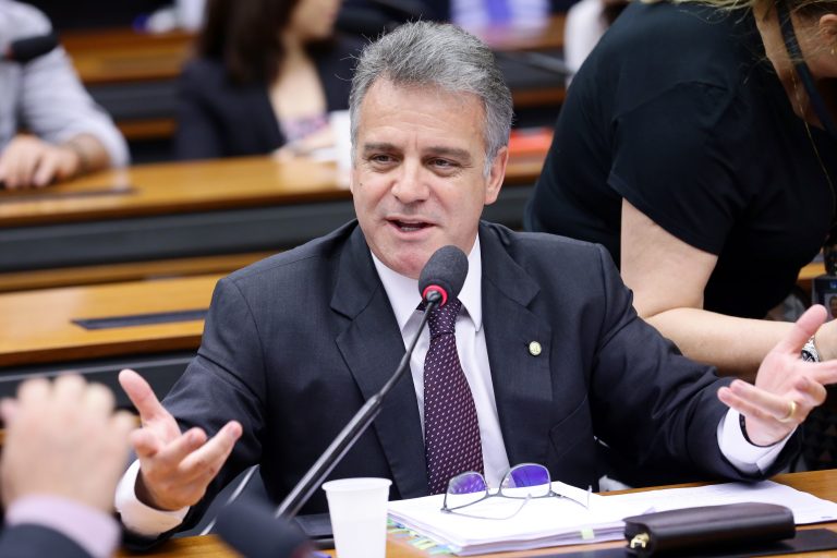 Reunião Ordinária - Pauta: Continuação da Discussão e Votação do Relatório do Relator, Dep. Capitão Augusto – PL/SP. Dep. Gilberto Abramo (REPUBLICANOS - MG)