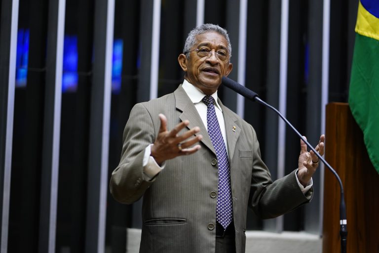 Sessão para a votação de propostas legislativas. Dep. Vicentinho (PT - SP)