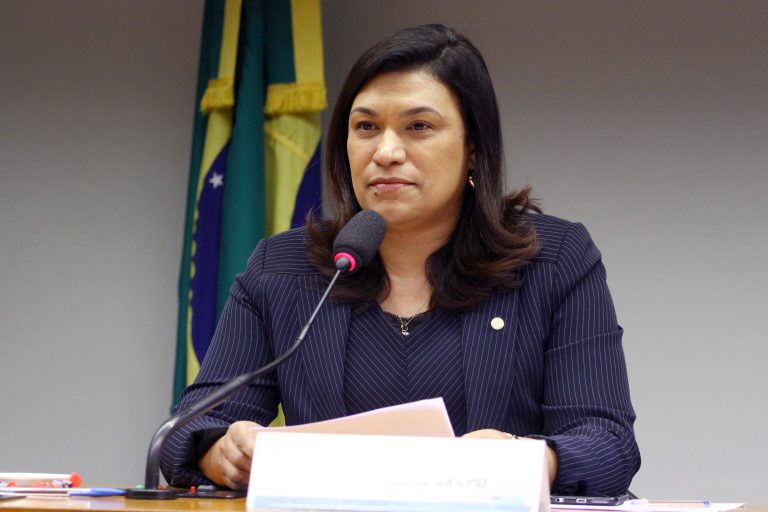 Fórum Nacional de Empregabilidade das Pessoas com Deficiência. Dep. Maria Rosas (PRB-SP)