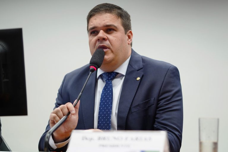 Instalação e eleição do Presidente e dos Vice-Presidentes. Dep. Bruno Farias (AVANTE - MG)