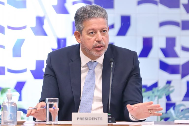 Arthur Lira na reunião de líderes