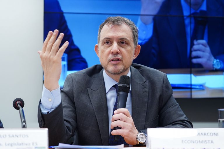 Audiência pública - Taxas de juros e seu impacto sobre a dívida pública. Economista, Nelson Marconi.