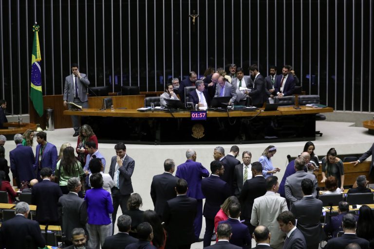 Sessão para a votação de propostas legislativas. Presidente da Câmara dos Deputados, Arthur Lira