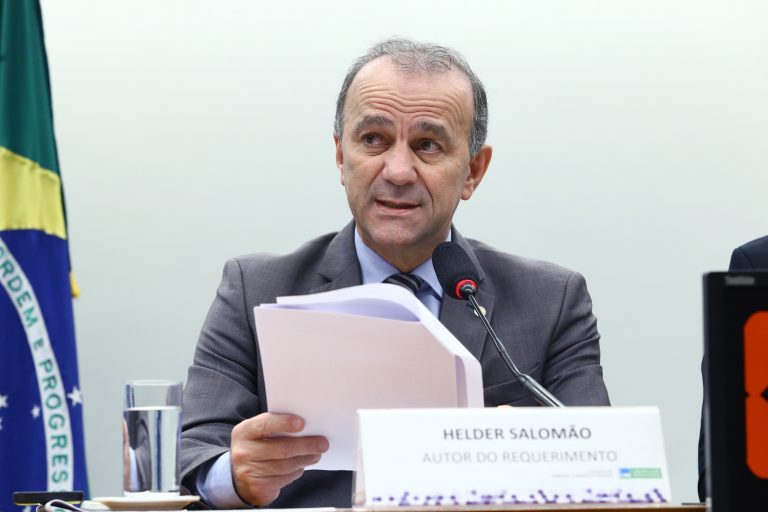 Audiência Pública - O impacto da pandemia sobre os pequenos negócios e a situação nos pós pandemia. Dep. Helder Salomão (PT - ES)