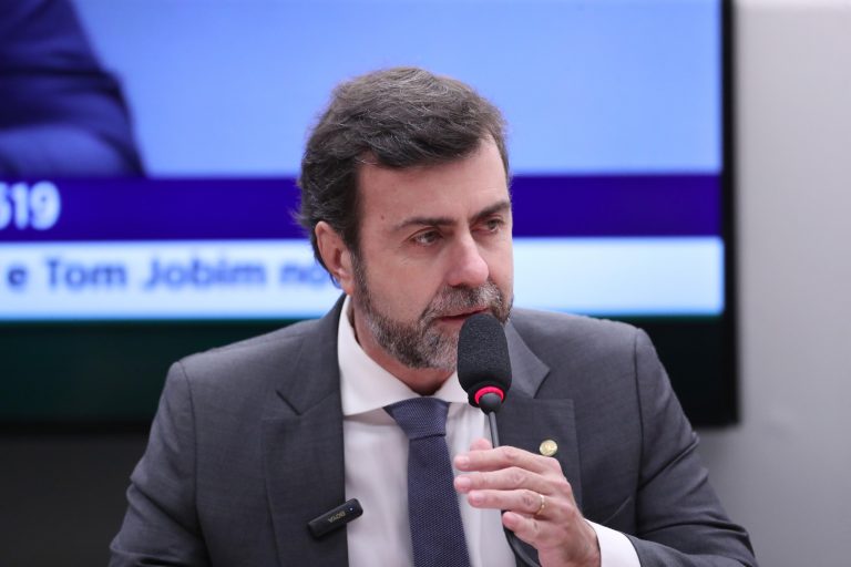 Audiência Pública sobre o Funcionamento dos aeroportos Santos Dumont e Tom Jobim no Rio. Presidente da Agência Brasileira de Promoção Internacional do Turismo (Embratur), Marcelo Freixo.