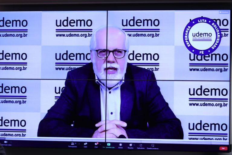Audiência Pública - Congelamento da contagem do tempo de serviço para fins de adicionais. Presidente - Sindicato de Especialistas de Educação do Magistério Oficial do Estado de São Paulo (Udemo), Francisco Antônio Poli.